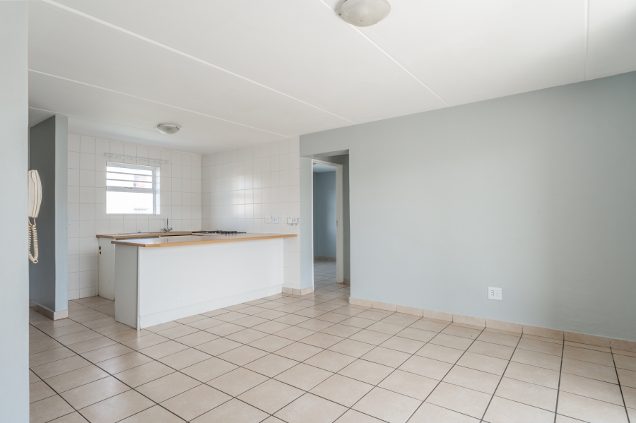 2 Bedroom Property for Sale in Vredekloof East Western Cape